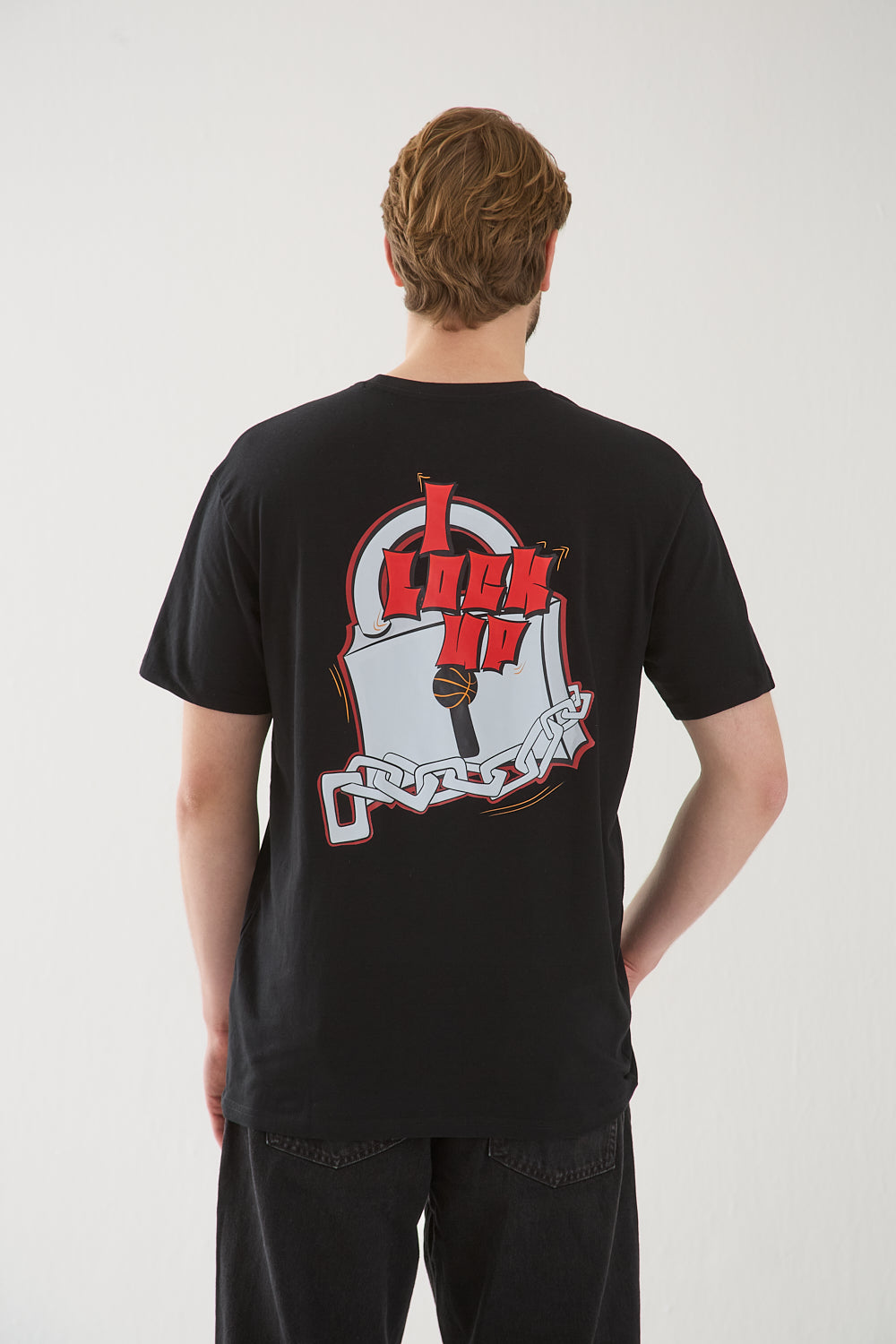 "LOCK UP" T-Shirt