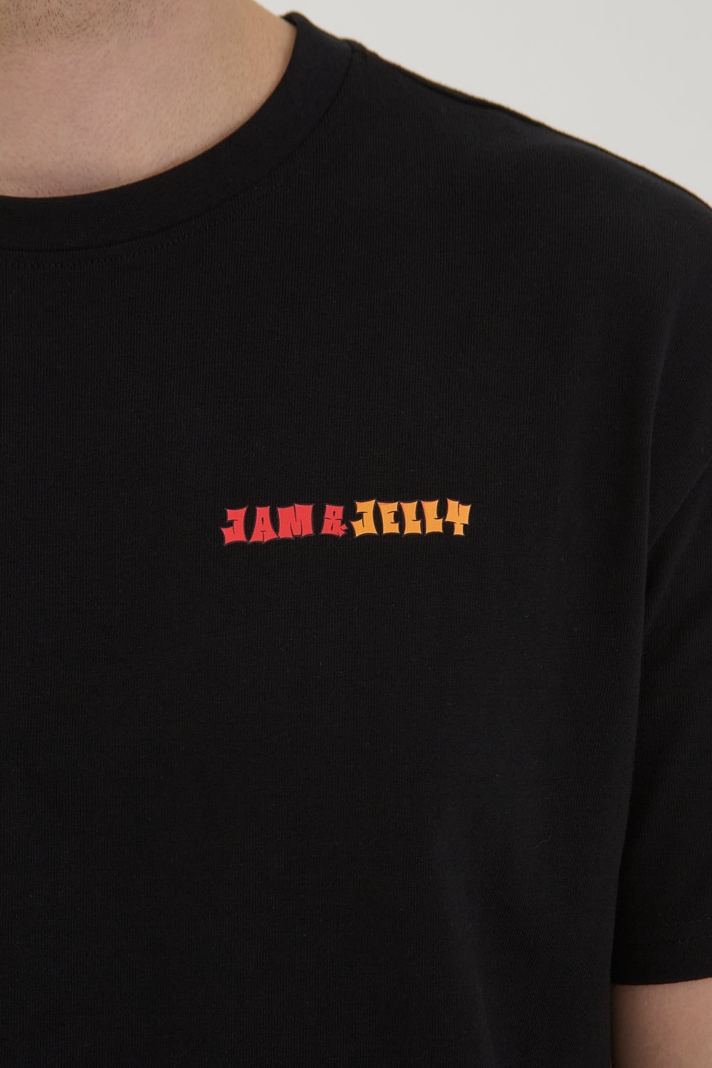 "LOCK UP" T-Shirt